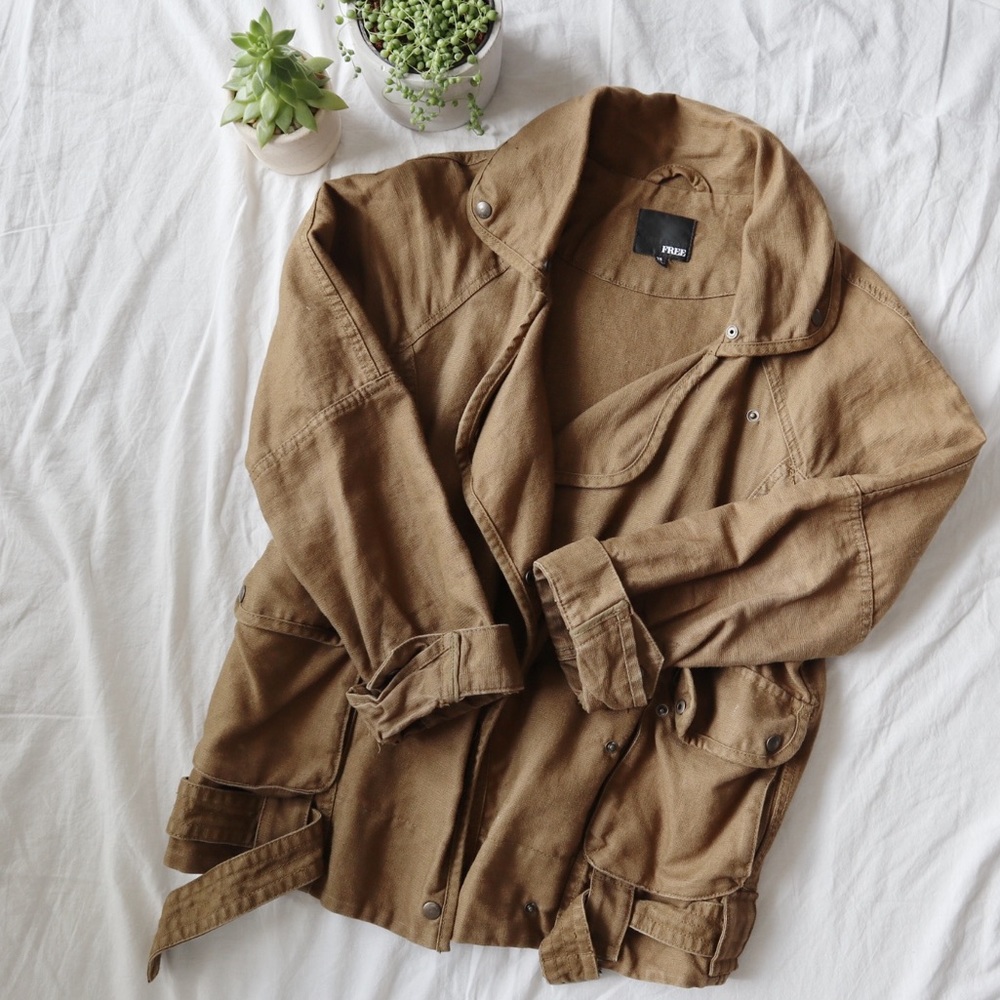 ARITZIA Wilfred Free Rayder
Jacket
